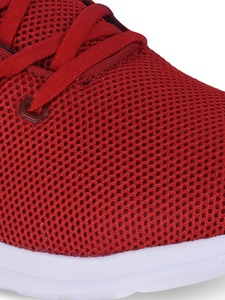 campus crunch running shoes